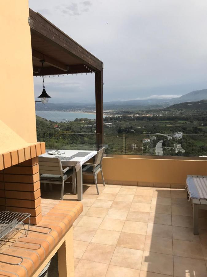 Arbutus - Relaxing Apartment With Fantastic Views Georgioupoli Exterior photo